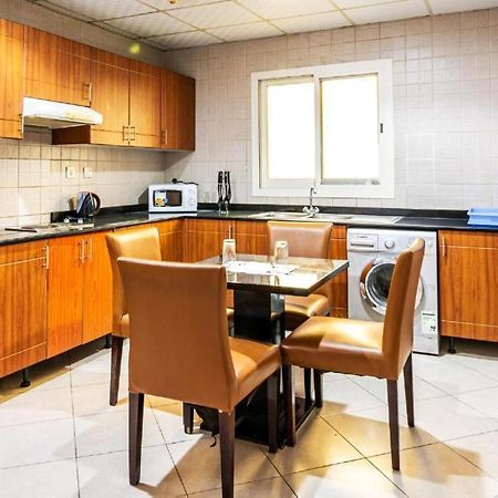 דובאי Icon Hotel Apartments מראה חיצוני תמונה