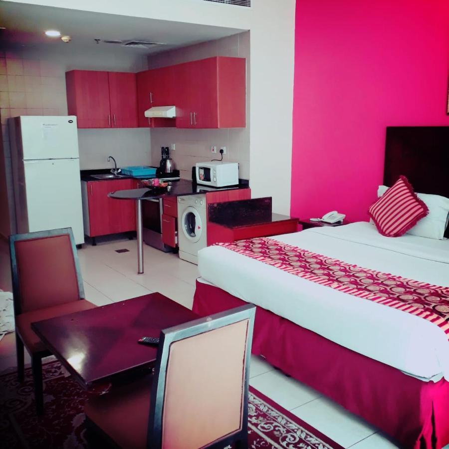 דובאי Icon Hotel Apartments מראה חיצוני תמונה