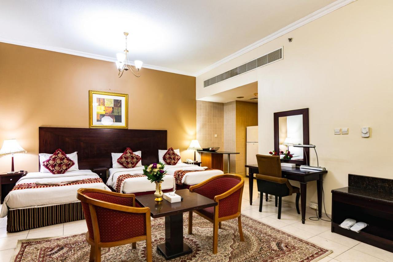 דובאי Icon Hotel Apartments מראה חיצוני תמונה