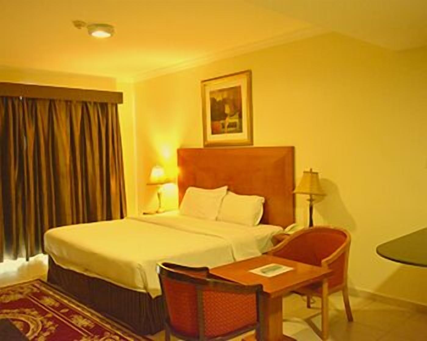 דובאי Icon Hotel Apartments מראה חיצוני תמונה
