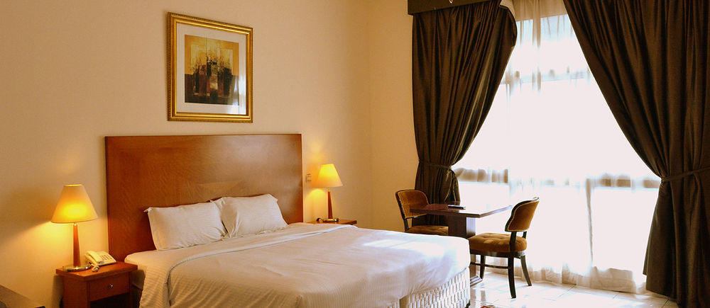 דובאי Icon Hotel Apartments מראה חיצוני תמונה